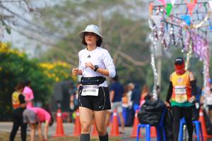 BIB: 4089
                            <button type="button" onclick="openModal(9920650)" class="btn btn-primary btn-sm float-right btn-popup" data-toggle="modal" data-target=".modal-high-quality">
                        <i class="fas fa-shopping-cart"></i> Add to Cart
                    </button>
                                            <button type="button" onclick="isThisMe(9920650, true)" class="btn btn-success btn-sm float-right btn-popup btn-isme hidden" data-toggle="tooltip" data-placement="bottom" title="นี่คือรูปของคุณใช่ไหม คลิกที่นี่เพื่อเอาเข้าอัลบั้ม">
                        <i class="fas fa-plus"></i> Add to album
                    </button>
                    <button type="button" onclick="isThisMe(9920650, false)" class="btn btn-warning btn-sm float-right btn-popup btn-isnotme hidden">
                        <i class="fas fa-ban"></i> Remove from album
                    </button>